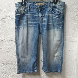 Bke denim blue jean shredded capris